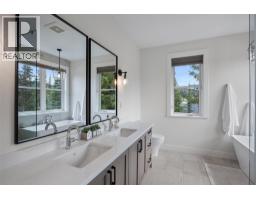 2pc Bathroom - 5325 Lookout Ridge Drive, Sun Peaks, BC V0E5N0 Photo 23