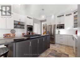 137 Goodman Drive, Ottawa, ON K2W1C7 Photo 11