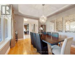 137 Goodman Drive, Ottawa, ON K2W1C7 Photo 9