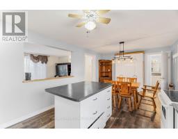 Dining room - 1110 Ritchance Road, Alfred And Plantagenet, ON K0B1A0 Photo 12