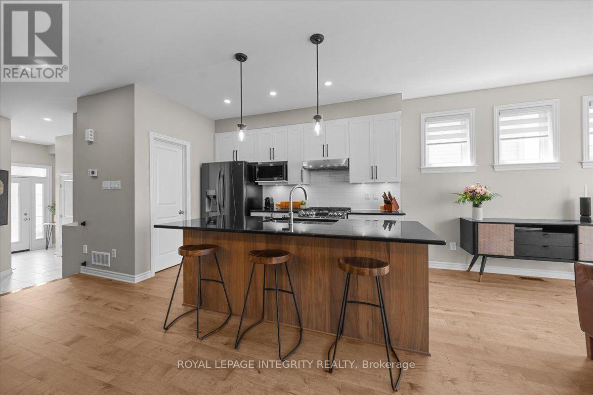 715 CAP DIAMANT WAY - 10