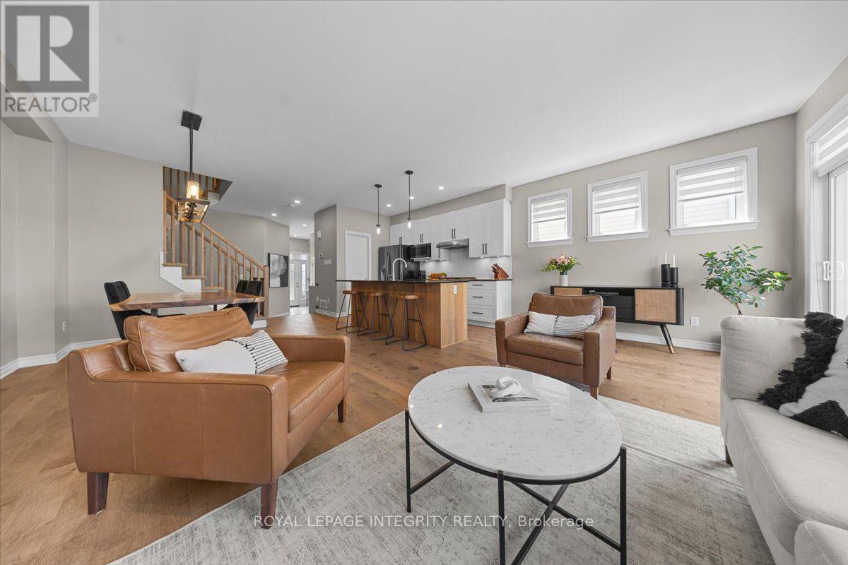 715 CAP DIAMANT WAY - 15