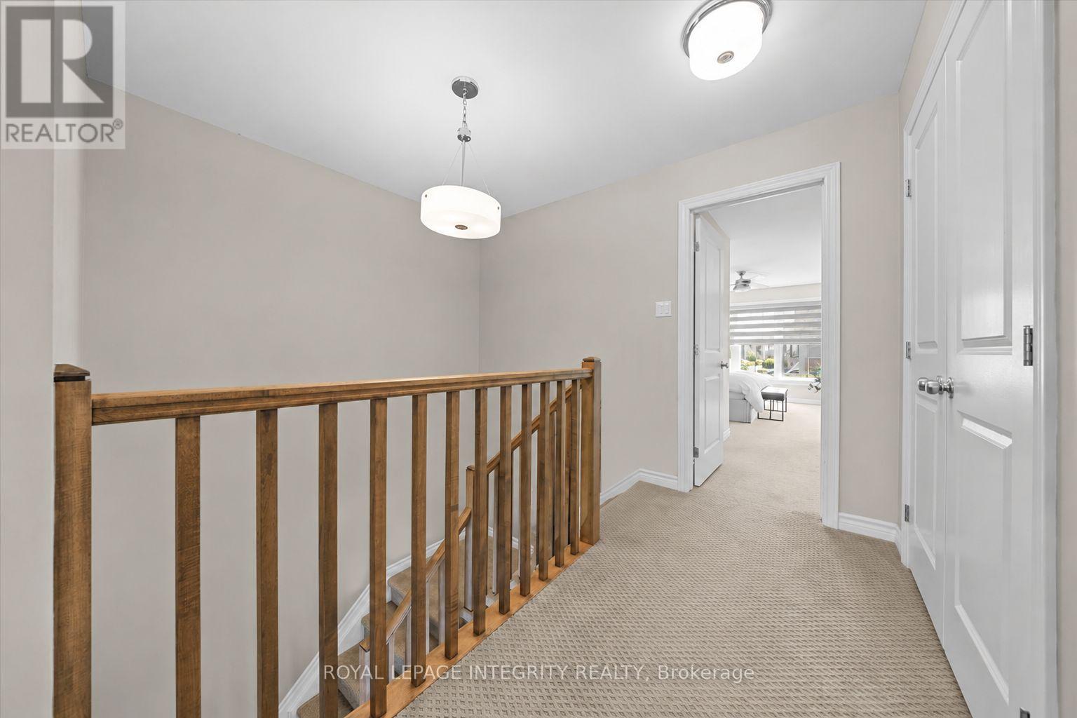 715 CAP DIAMANT WAY - 18