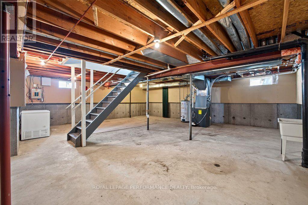 14 BIRKETT STREET - 35