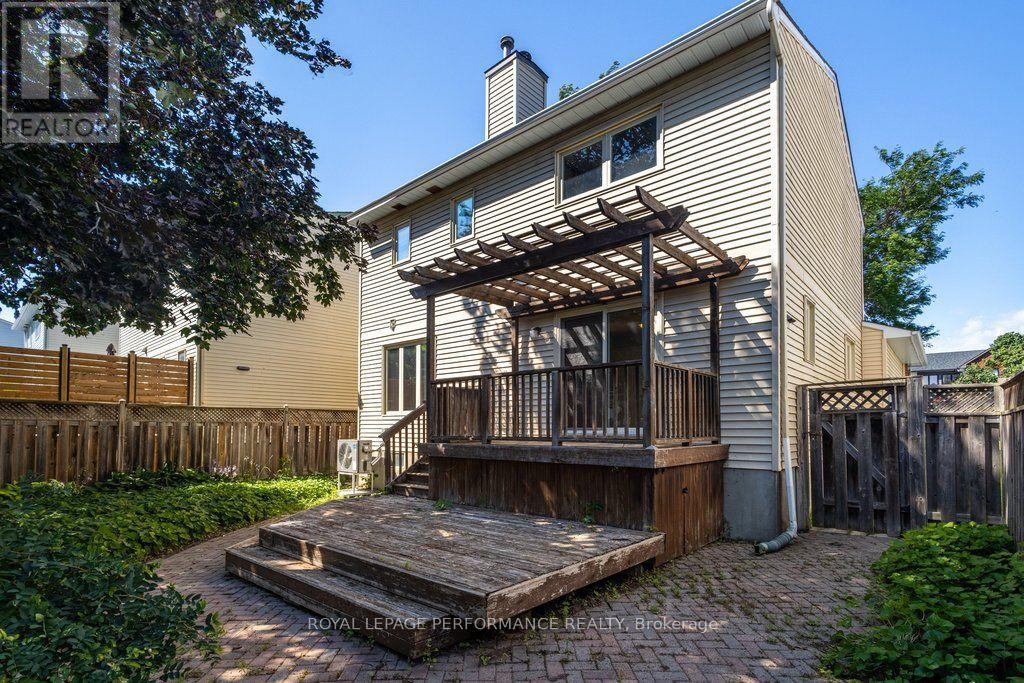 14 BIRKETT STREET - 40