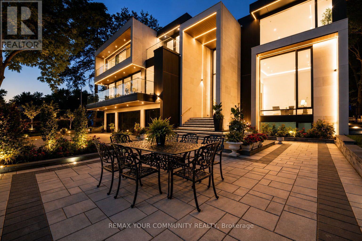 35 RIVERSIDE BOULEVARD - 4