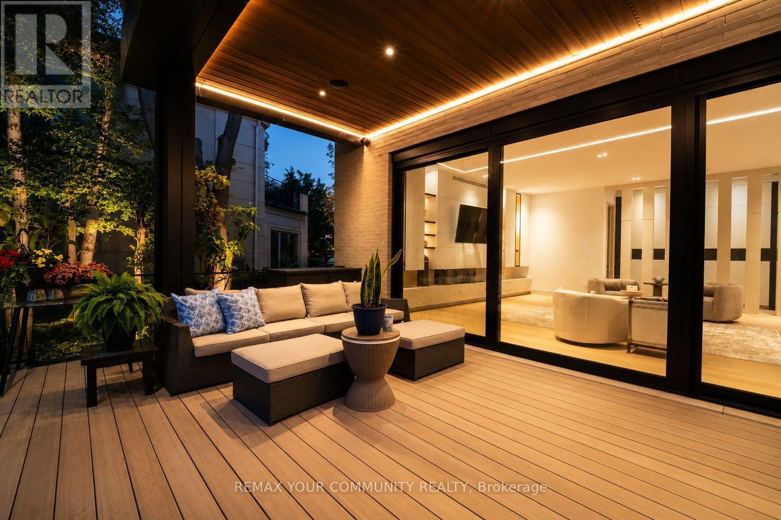 35 RIVERSIDE BOULEVARD - 48