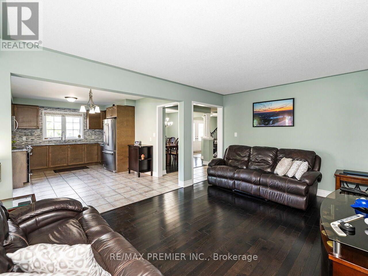 183 AISHFORD ROAD - 16