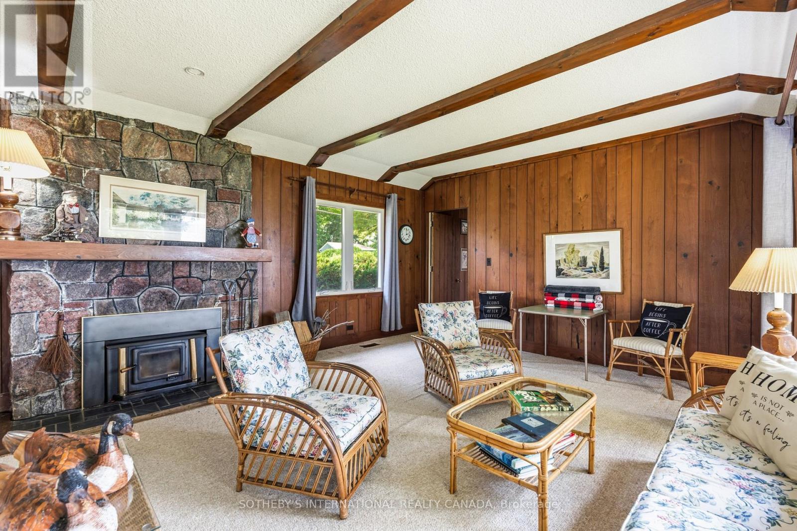 104 HEDGE ROAD - 17
