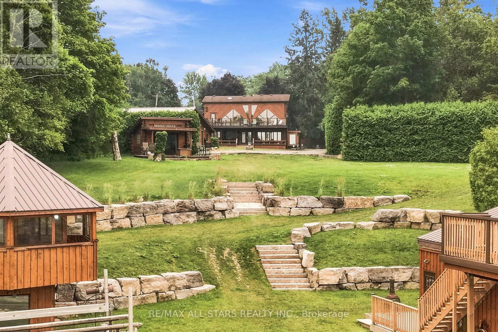 664 LAKE DRIVE N - 7