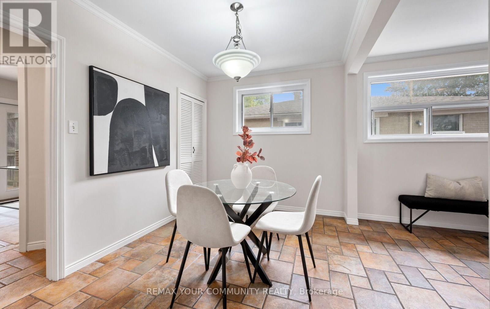 23 RICHARDSON DRIVE - 12