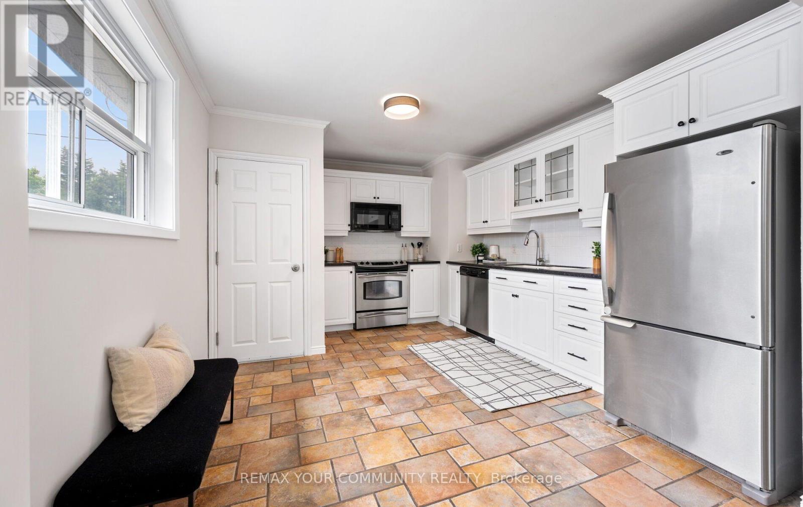 23 RICHARDSON DRIVE - 13