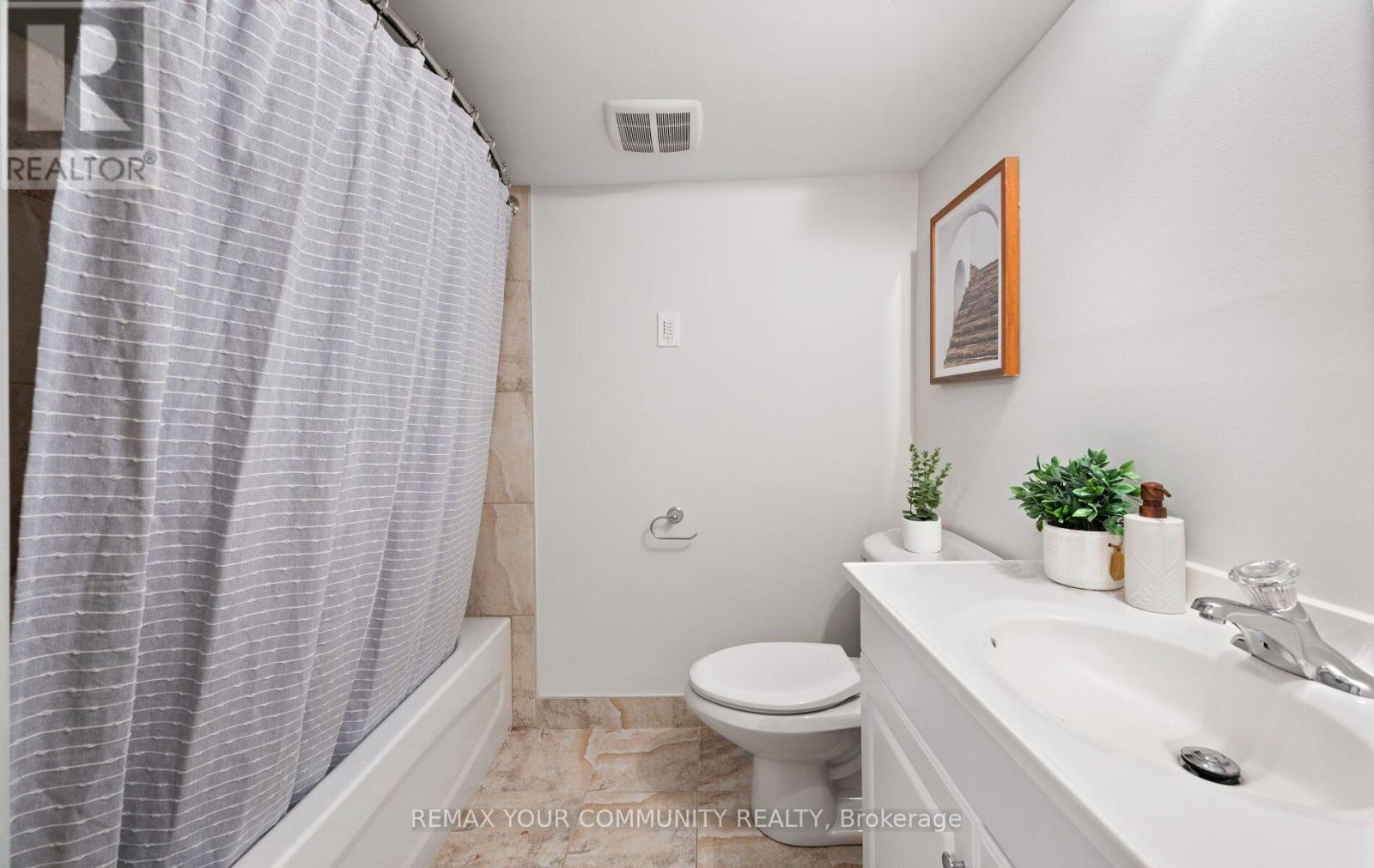 23 RICHARDSON DRIVE - 33