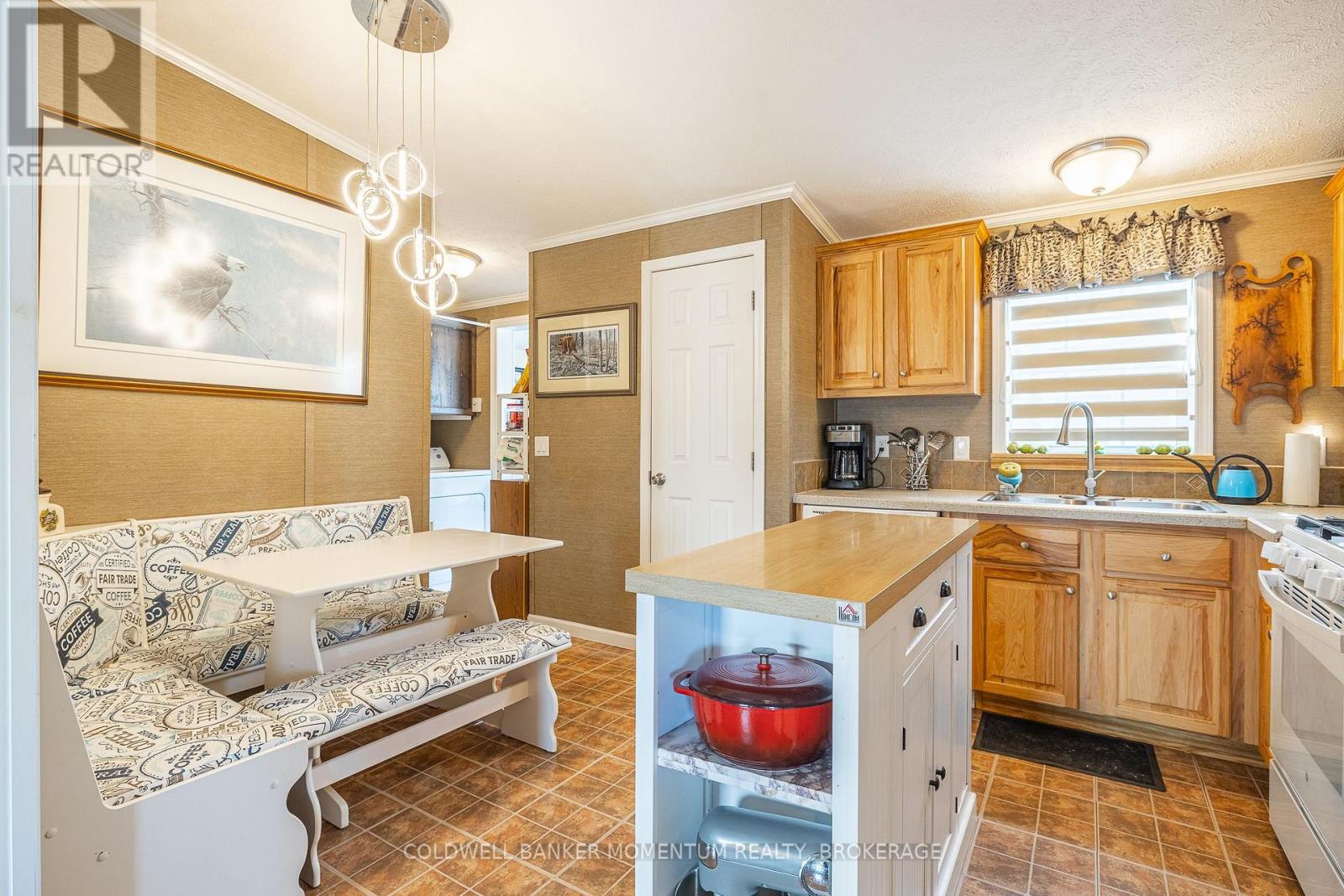 #202 3033 TOWNLINE ROAD - 12