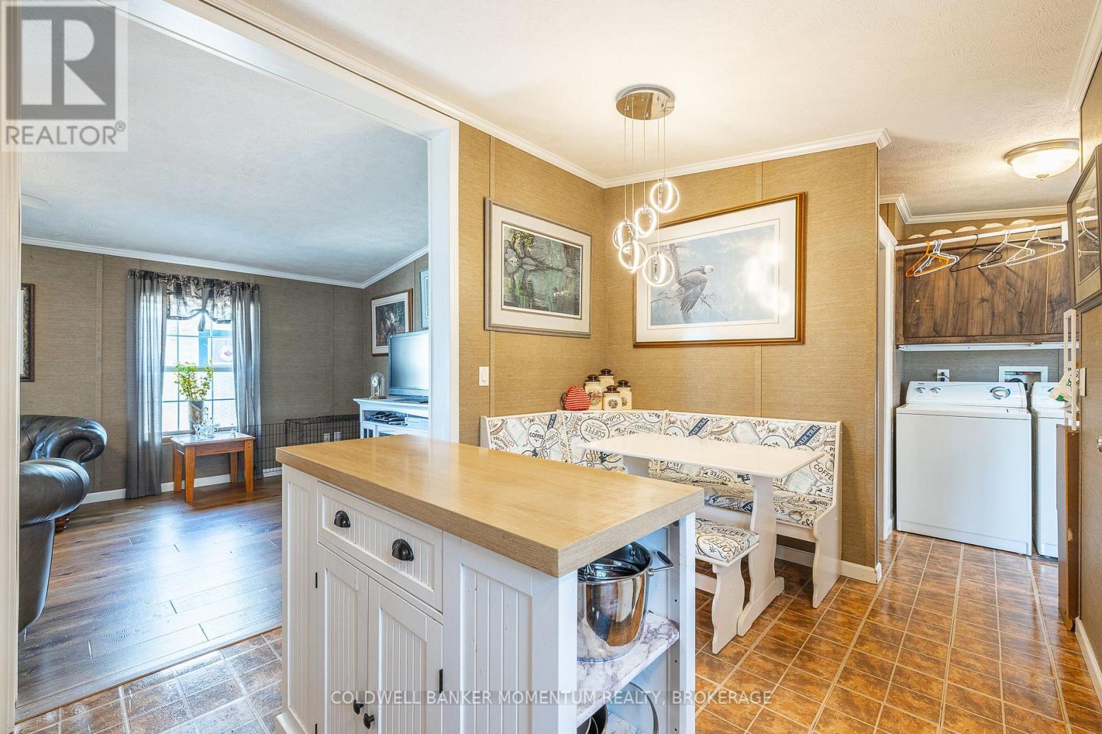 #202 3033 TOWNLINE ROAD - 15