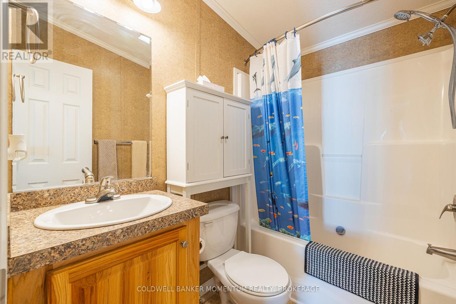 #202 3033 TOWNLINE ROAD - 22