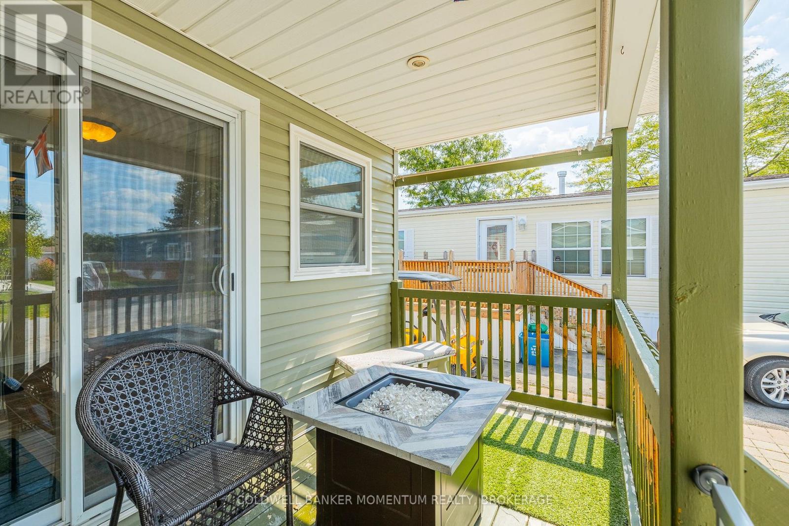 #202 3033 TOWNLINE ROAD - 30