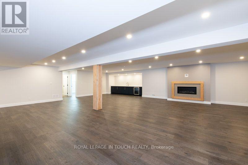 57 ALPINE DRIVE - 36