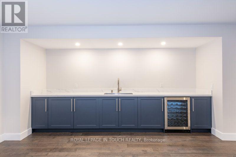 57 ALPINE DRIVE - 39