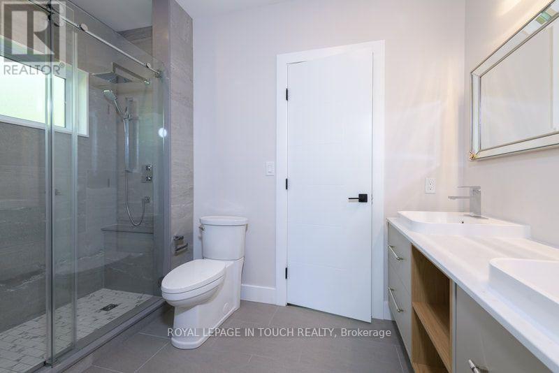 57 ALPINE DRIVE - 44
