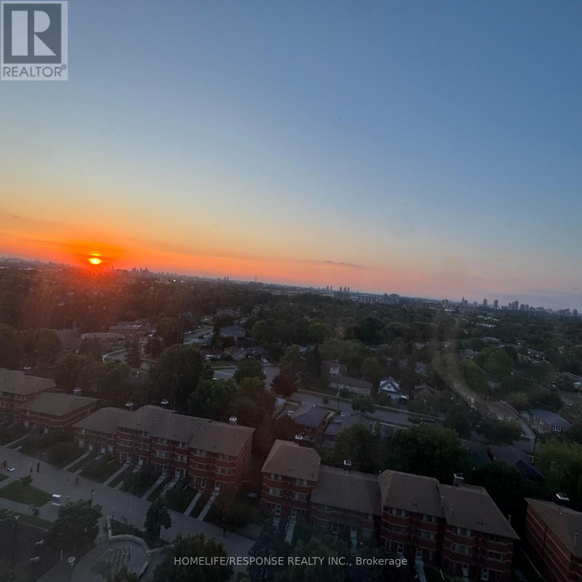 #LPH9 2466 EGLINTON AVENUE E - 20