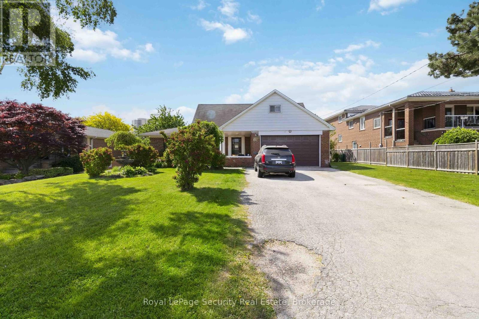 73 ST ANDREWS BOULEVARD - 1