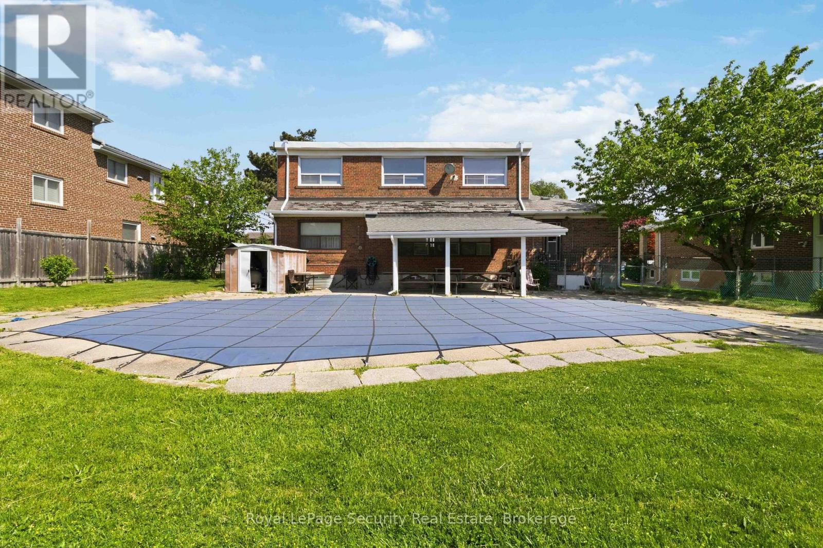 73 ST ANDREWS BOULEVARD - 13