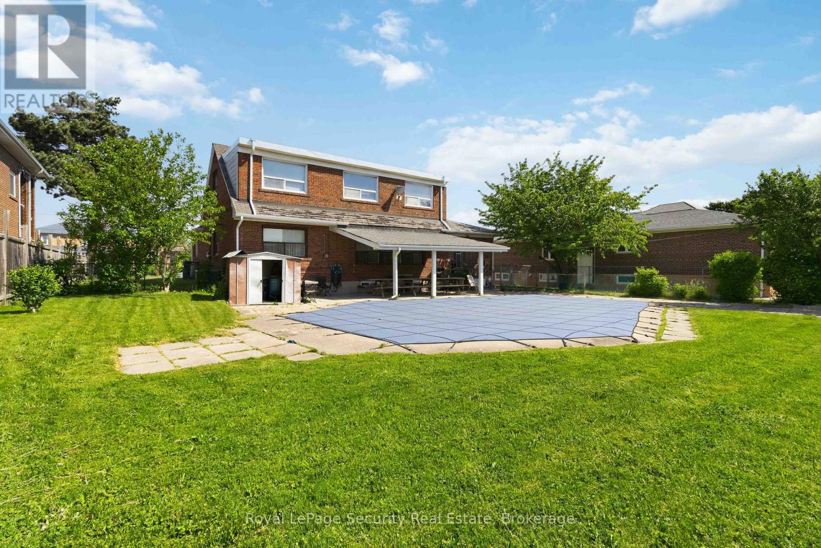 73 ST ANDREWS BOULEVARD - 14