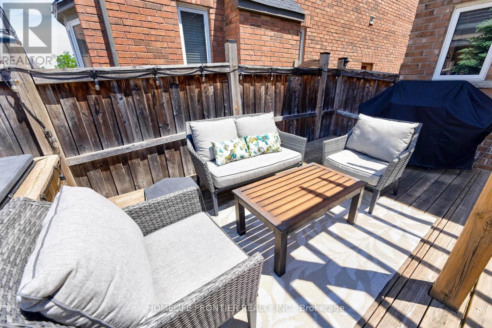 38 TEMPLETON COURT - 38