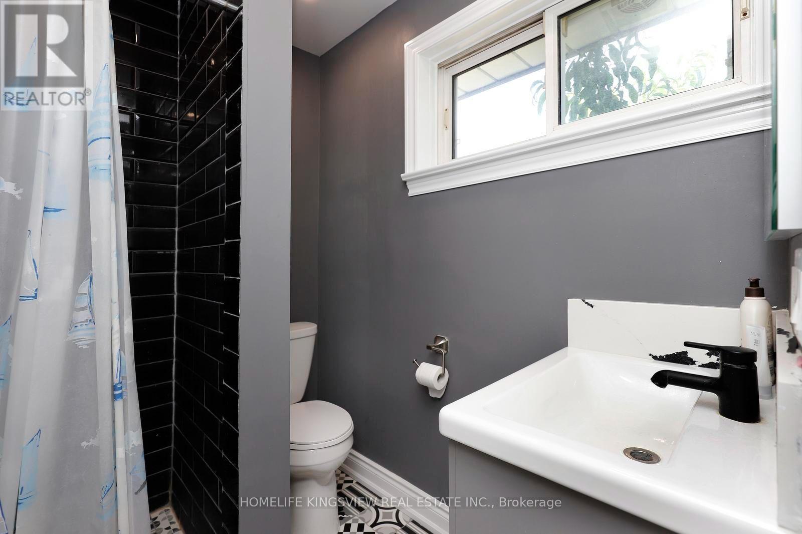110 LONGFIELD ROAD - 14