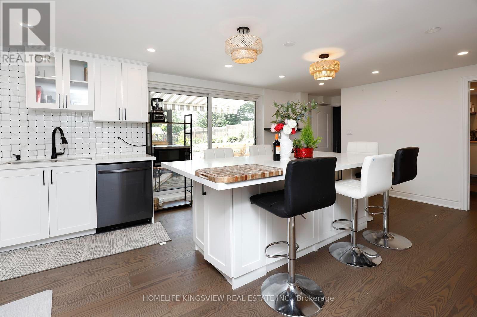 110 LONGFIELD ROAD - 22