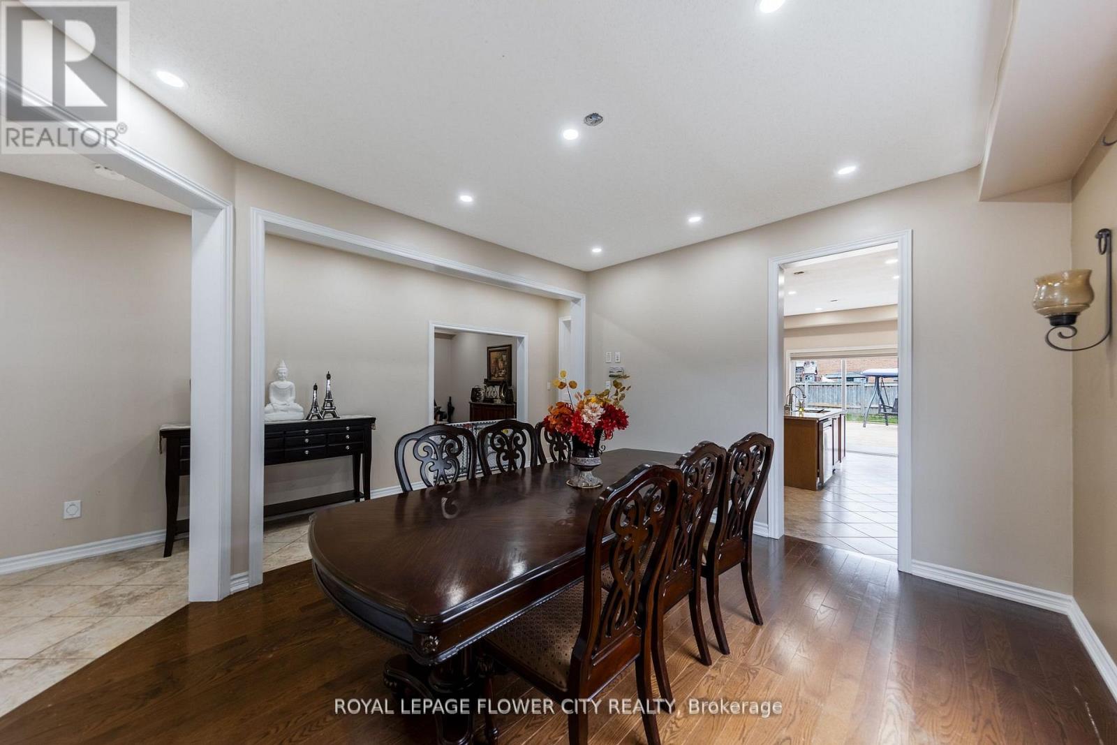 889 O' REILLY CRESCENT - 17