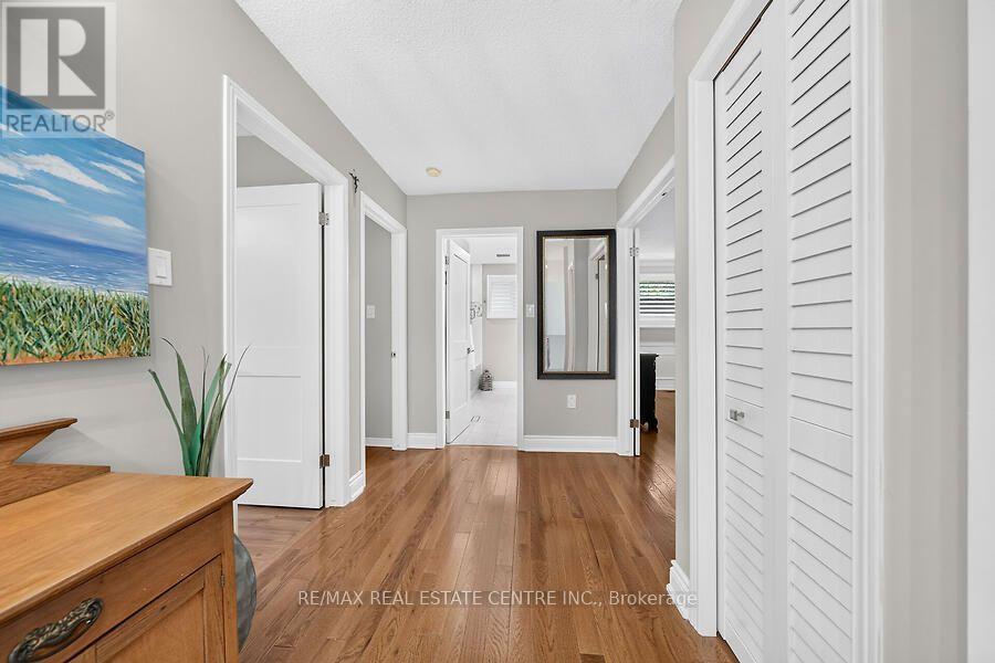 30 CARRIAGEGATE DRIVE - 33