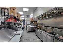 6240 Thorold Stone Road, Niagara Falls, ON L2E6G1 Photo 9