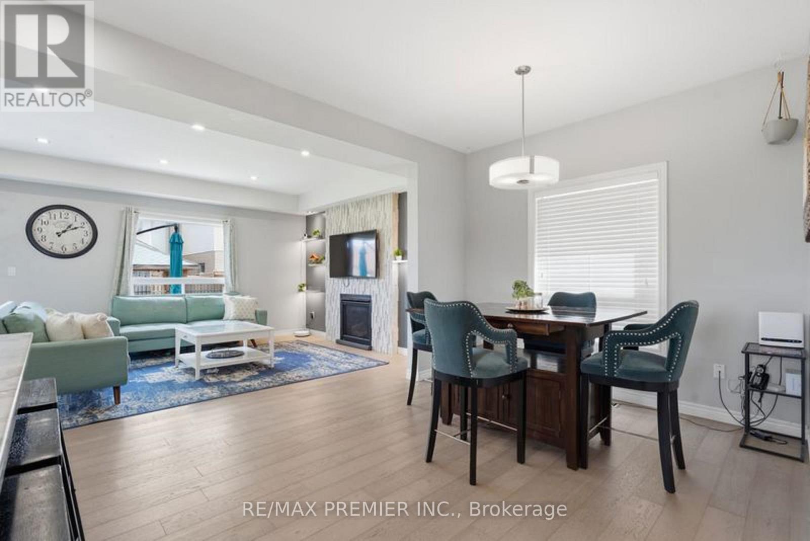 181 DALLAN DRIVE - 14