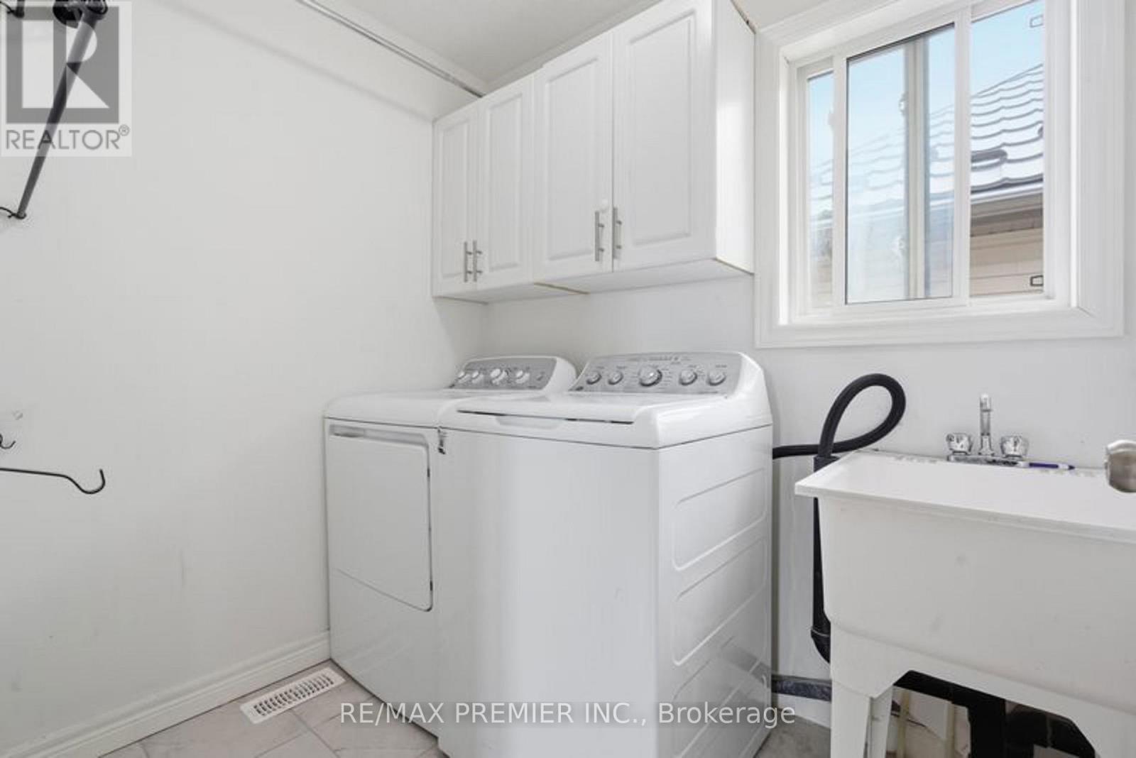 181 DALLAN DRIVE - 23