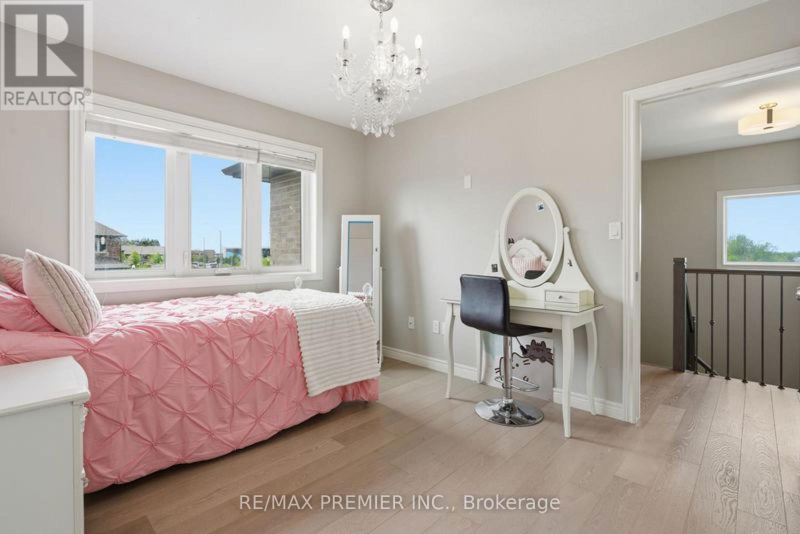 181 DALLAN DRIVE - 29