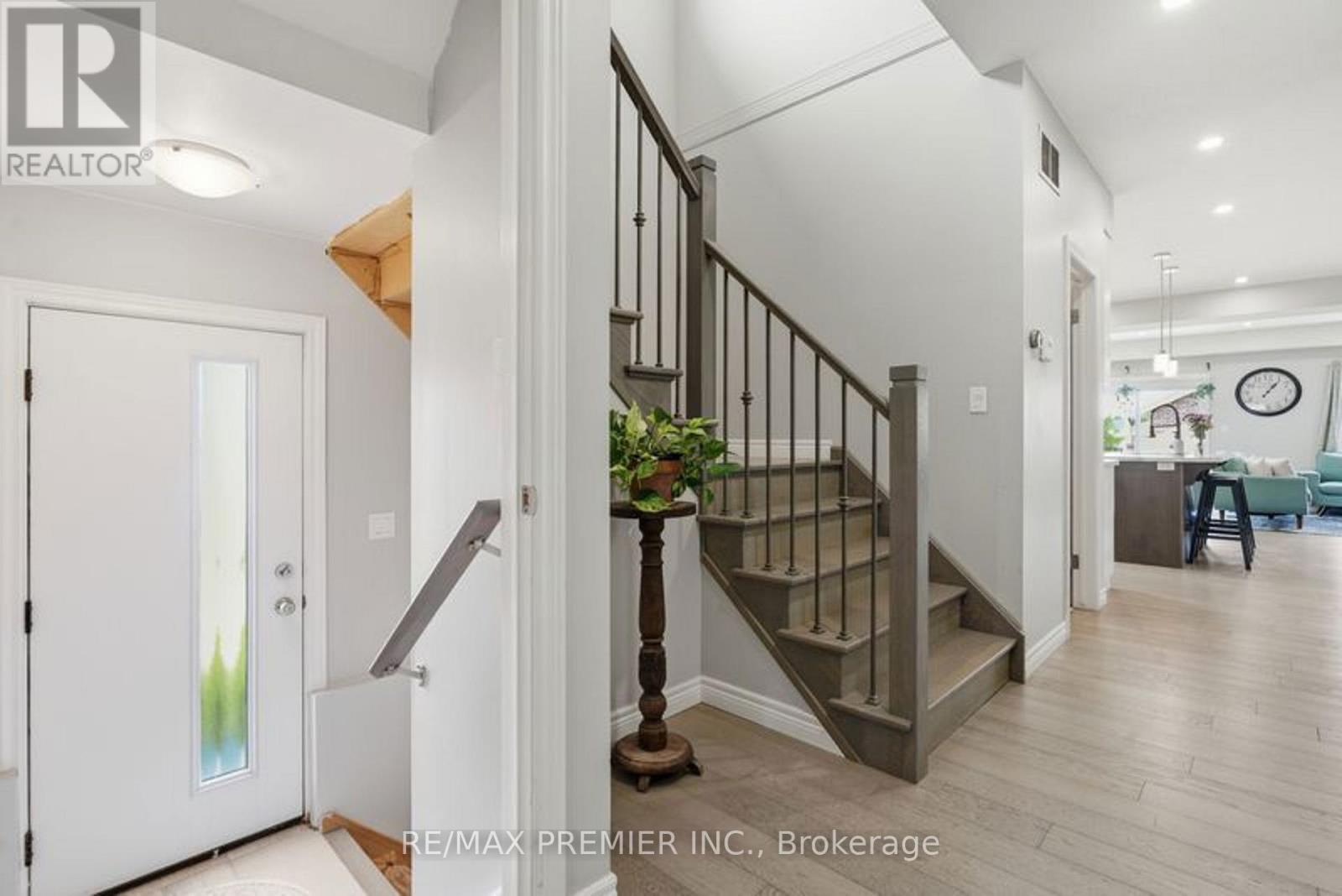 181 DALLAN DRIVE - 4