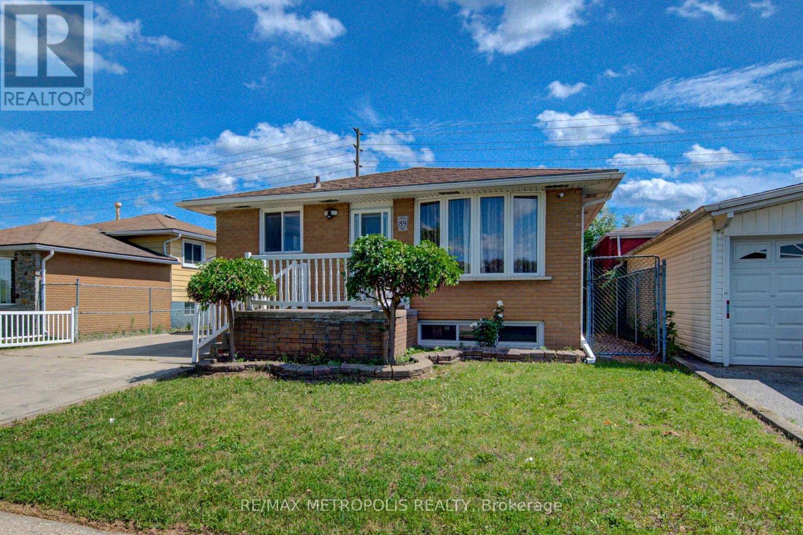89 WINTER AVENUE - 4