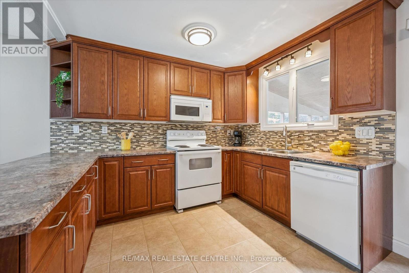 1824 EARLWOOD DRIVE - 16