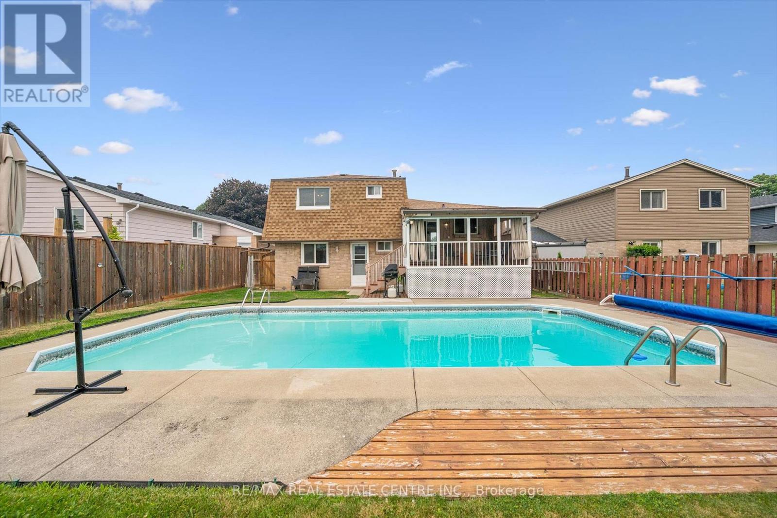 1824 EARLWOOD DRIVE - 32