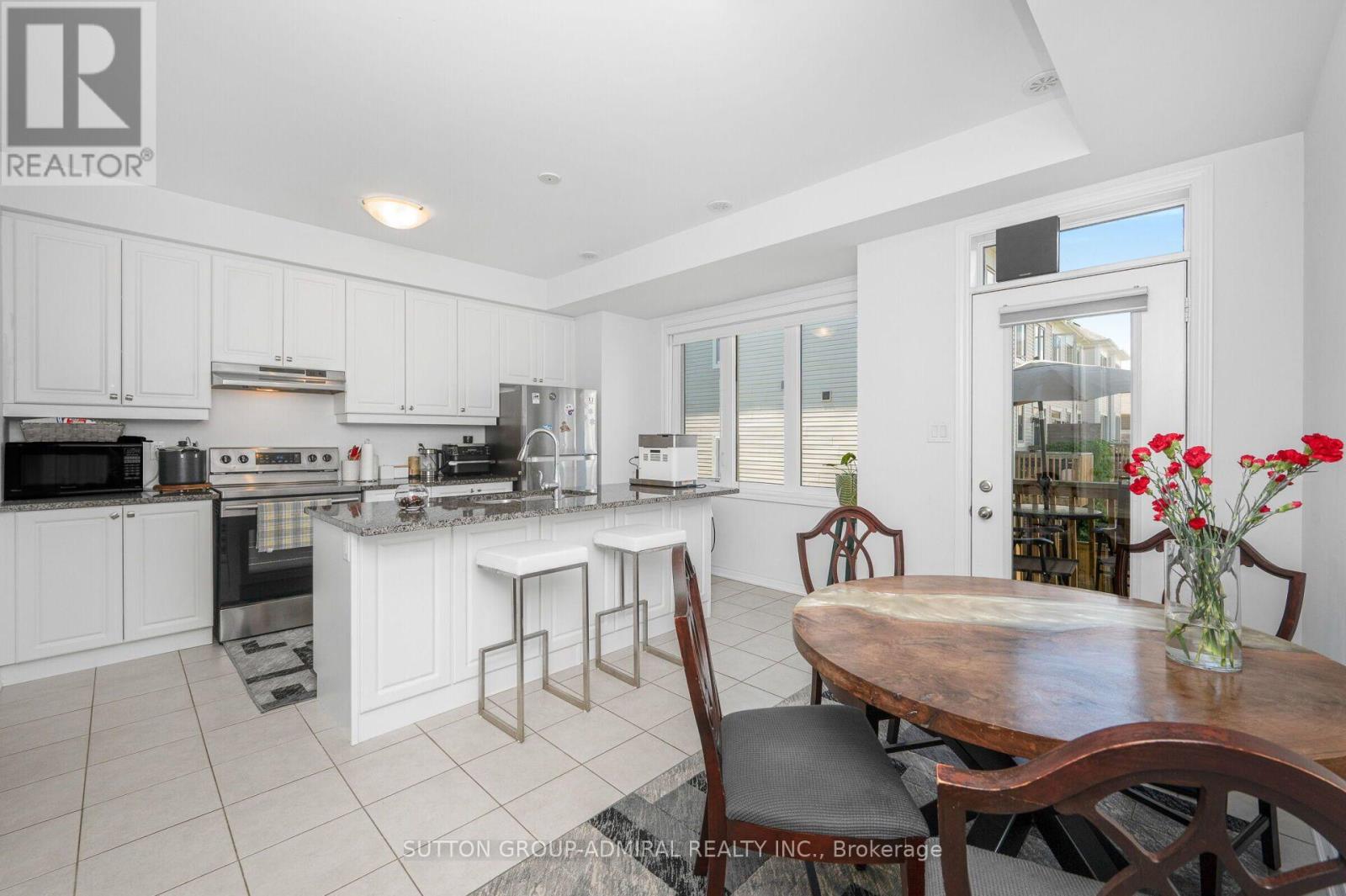 82 HIBISCUS LANE - 1