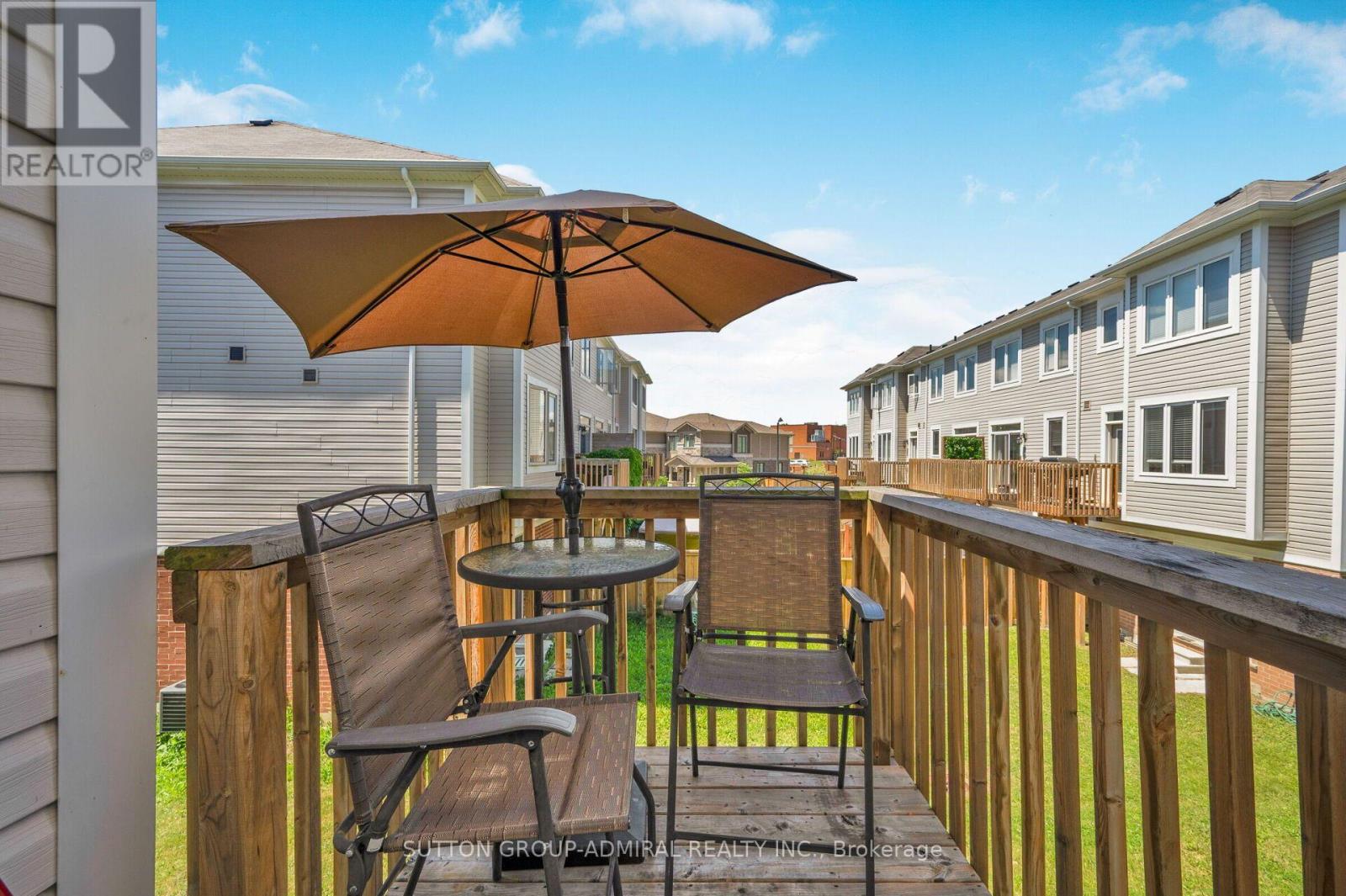 82 HIBISCUS LANE - 12