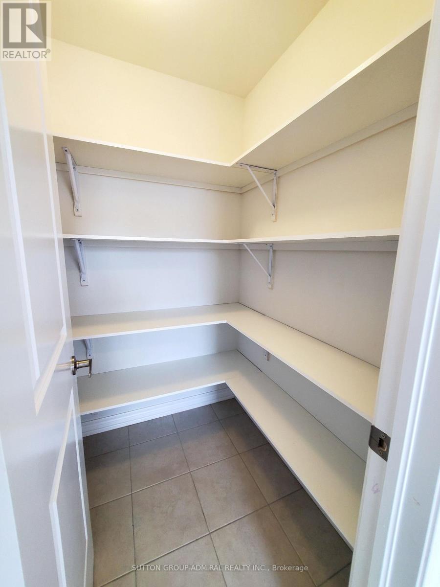 82 HIBISCUS LANE - 15