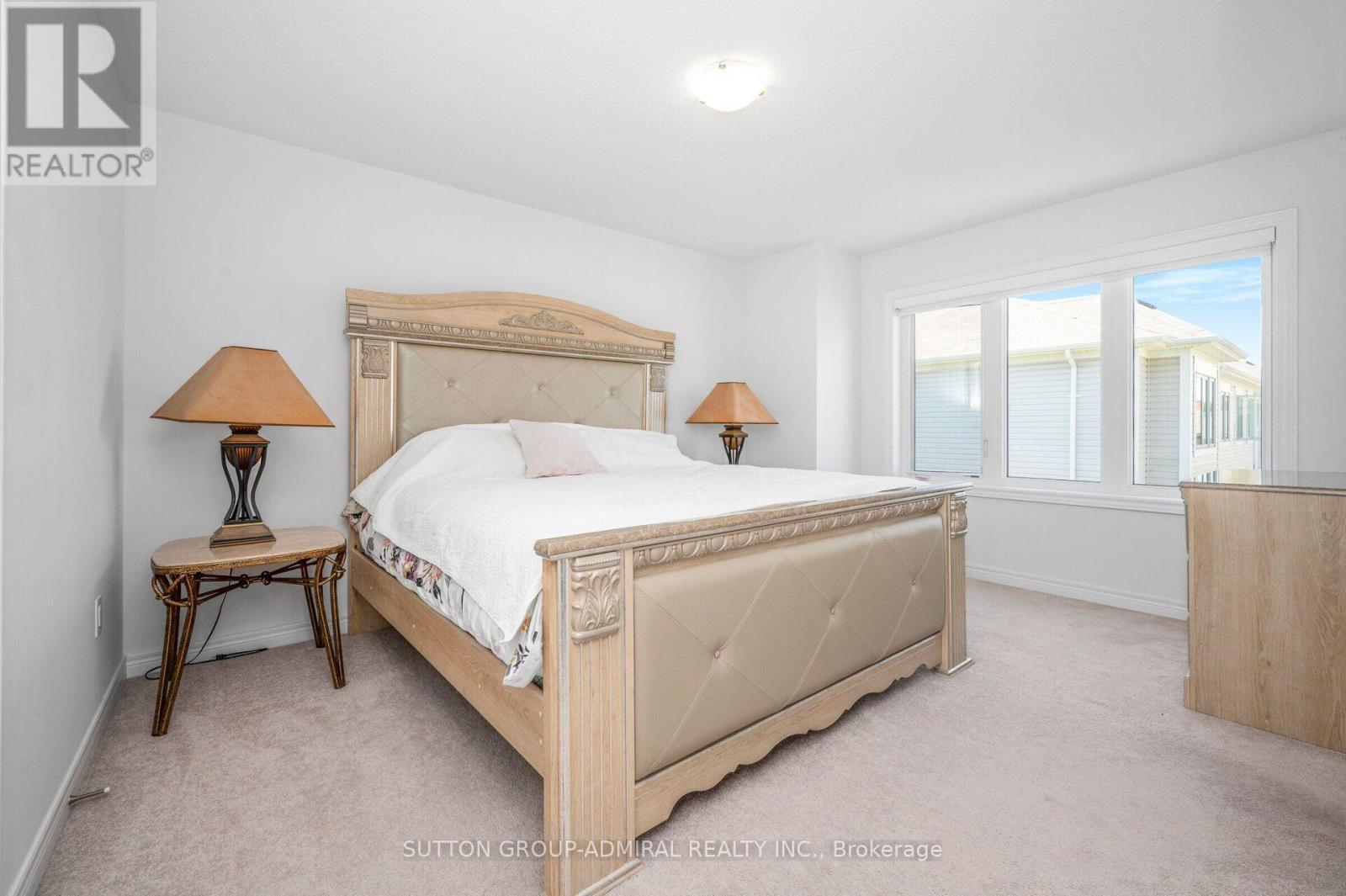 82 HIBISCUS LANE - 21