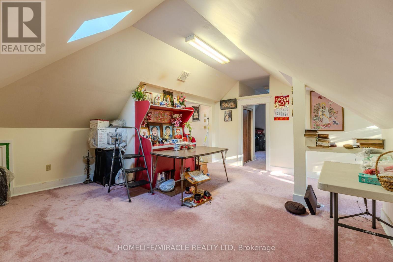 5214 THIRD AVENUE - 24