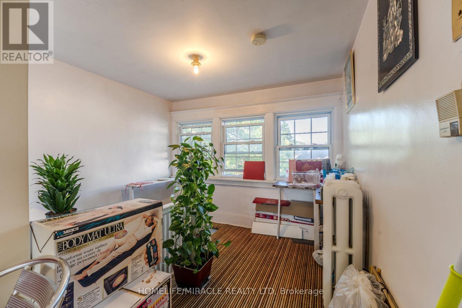 5214 THIRD AVENUE - 25