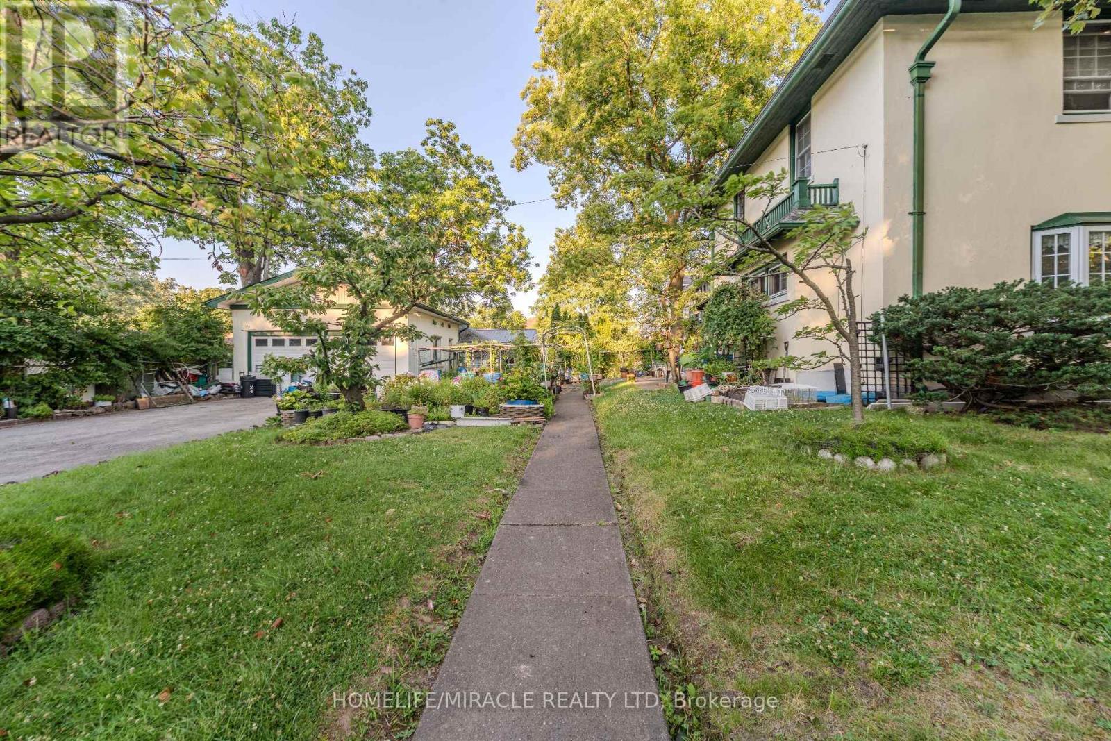 5214 THIRD AVENUE - 6