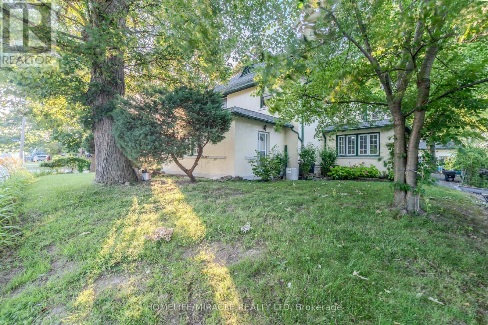 5214 THIRD AVENUE - 8