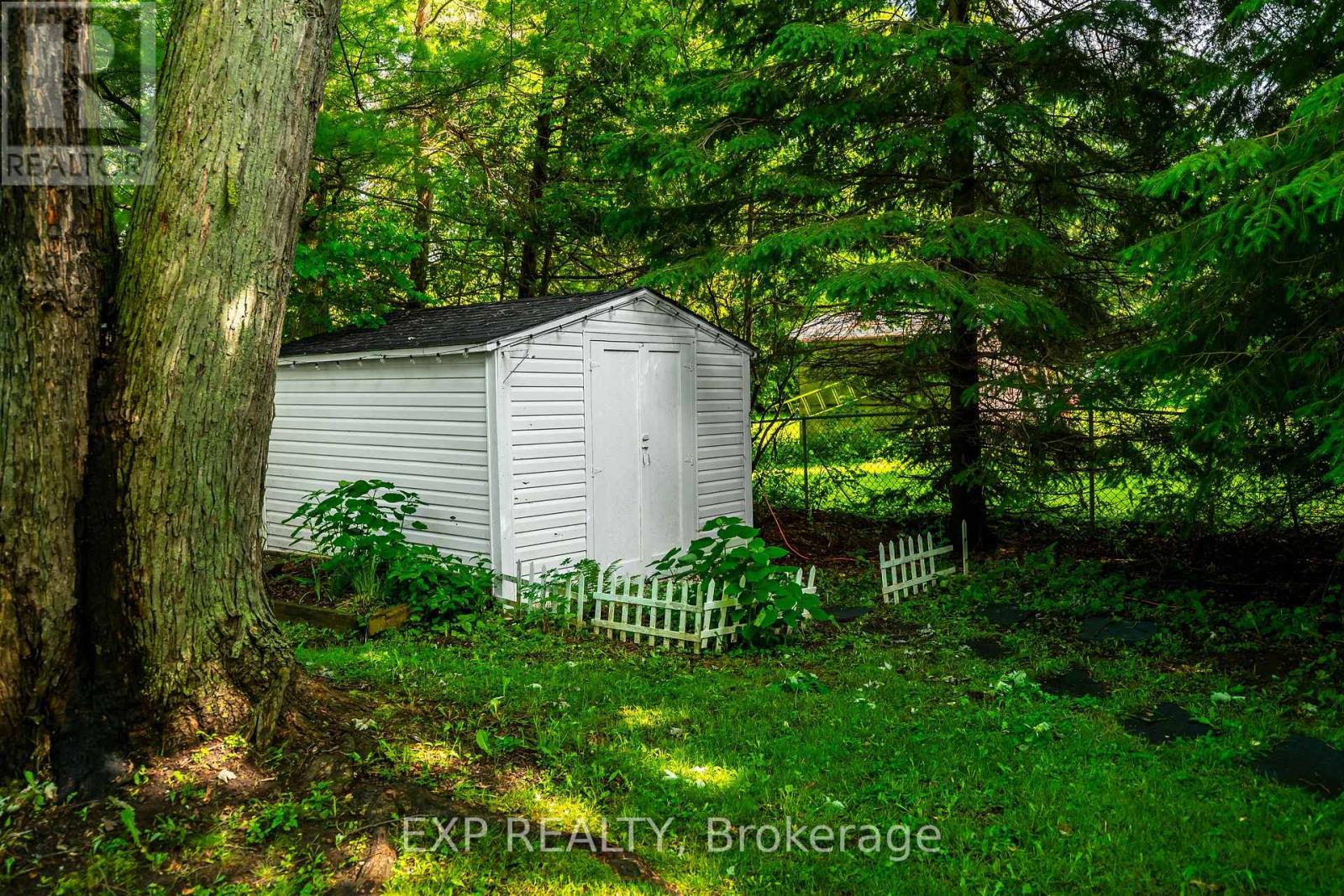 9410 WELLINGTON RD 42 - 43